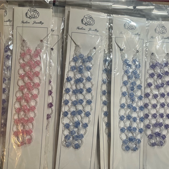 25 NWT choker Pink and Blue Beaded Necklace jewelry lot - Picture 1 of 5